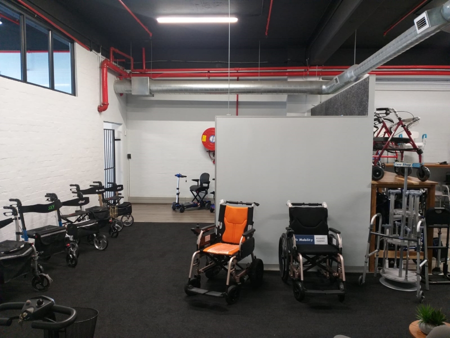 To Let Commercial Property for Rent in Paarden Eiland Western Cape